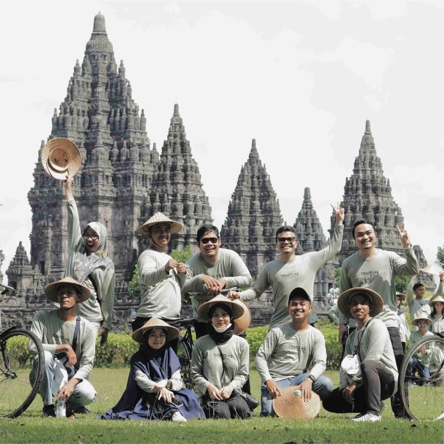 GALERI 02